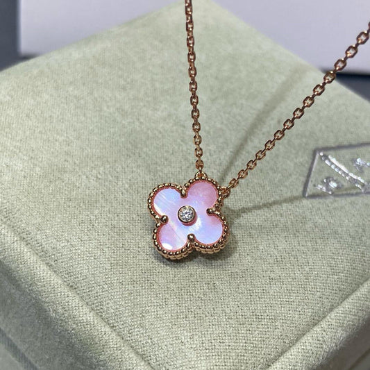 [Love's Uplift]CLOVER 15MM DIAMOND PINK MOP NECKLACE
