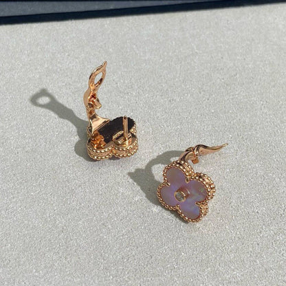 [Love's Uplift]CLOVER MEDIUM 1 DIAMOND PINK EARRINGS