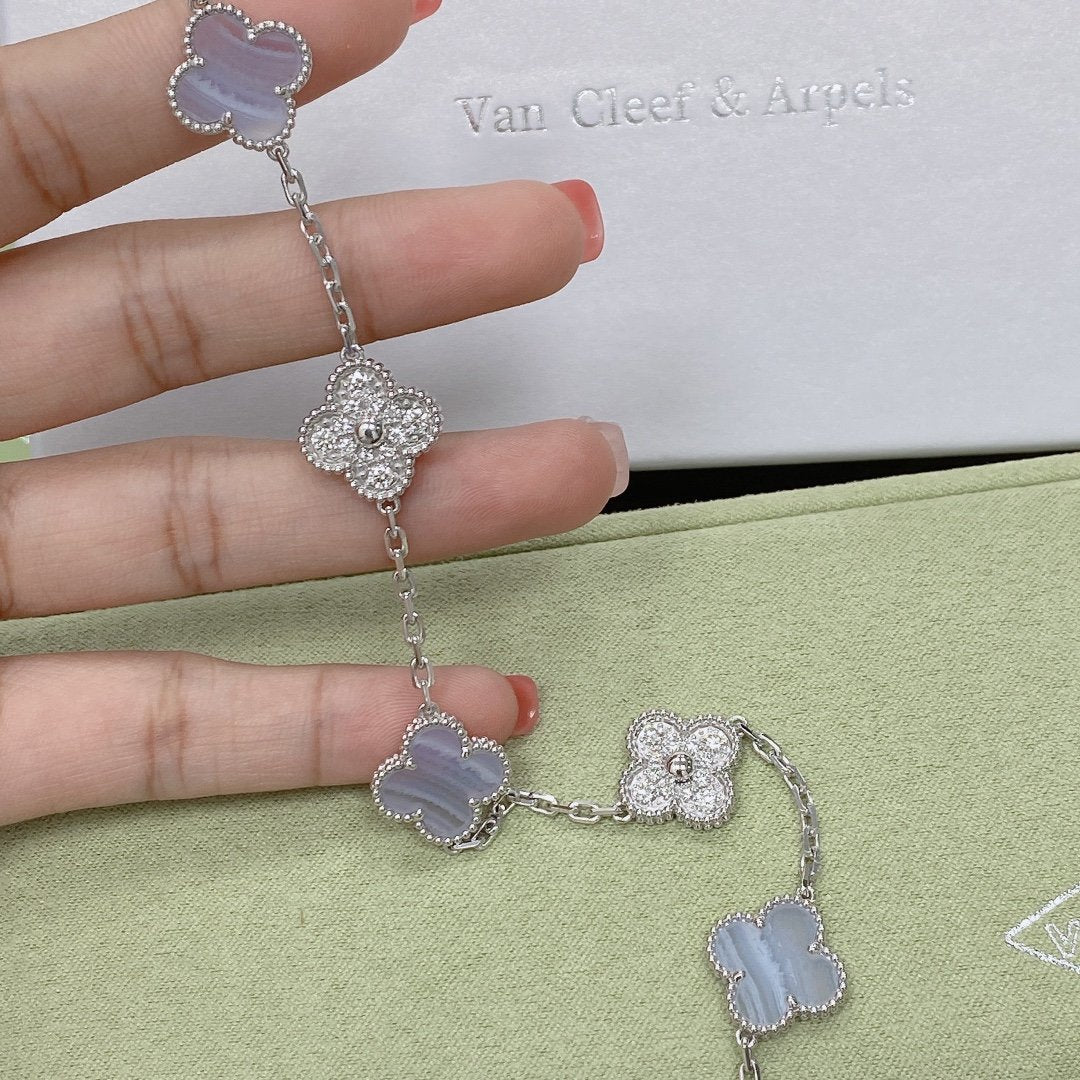 [Love's Uplift]CLOVER  5 MOTIF DIAMOND PURPLE CHALCEDONY BRACELET SILVER