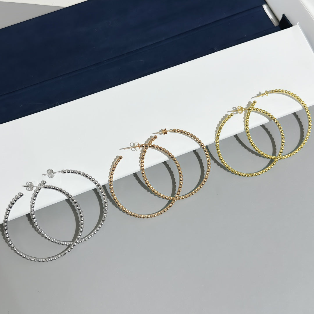 [Love's Uplift] SMOOTH BEAD STUD EARRINGS