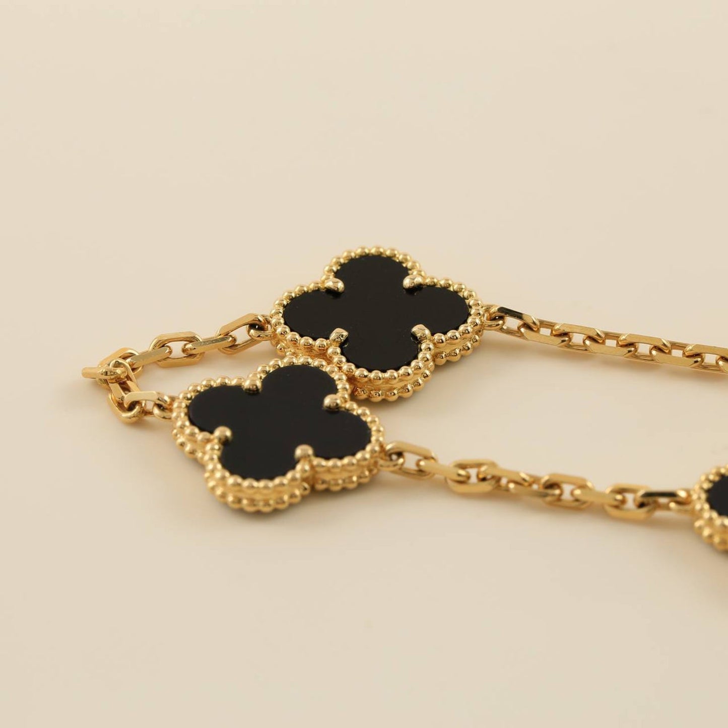 [Love's Uplift]CLOVER  5 MOTIFS BLACK ONYX BRACELET