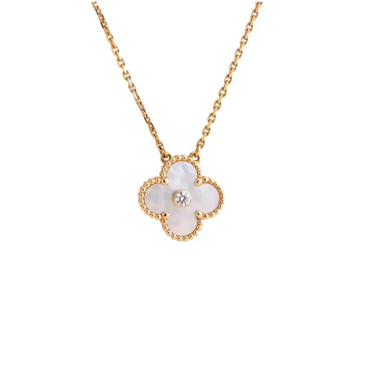 [Love's Uplift]CLOVER 15MM DIAMOND WHITE FRITILLARIA NECKLACE