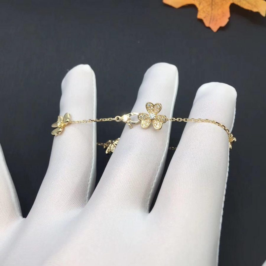 [Love's Uplift]FRIVOLE GOLD 5 FLOWERS BRACELET