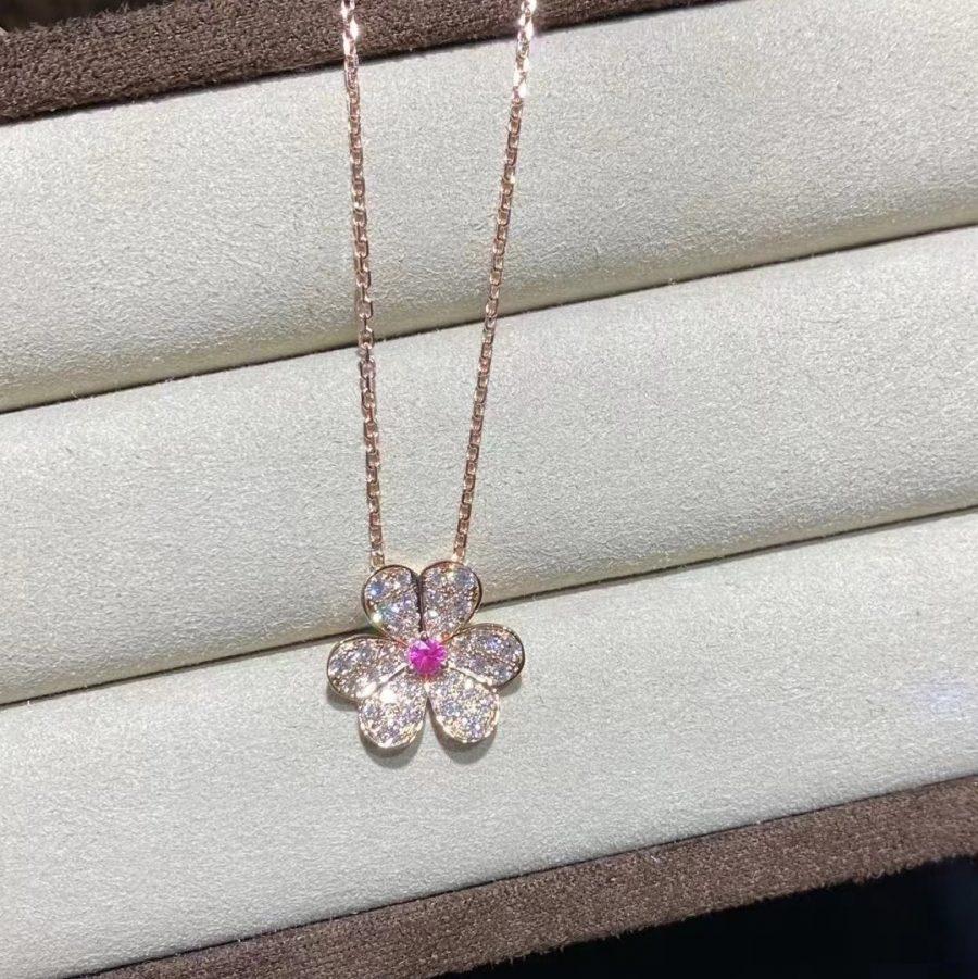 [Love's Uplift]FRIVOLE ROSE GOLD FLOWER DIAMOND NECKLACE