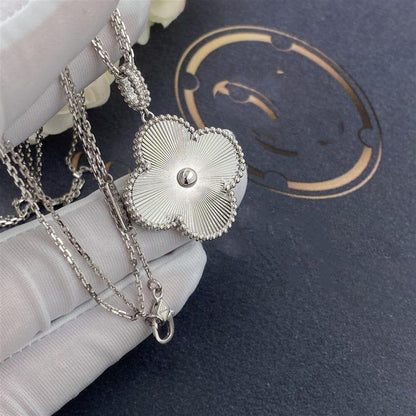 [Love's Uplift]CLOVER 25MM SILVER BIG CLOVER NECKLACE