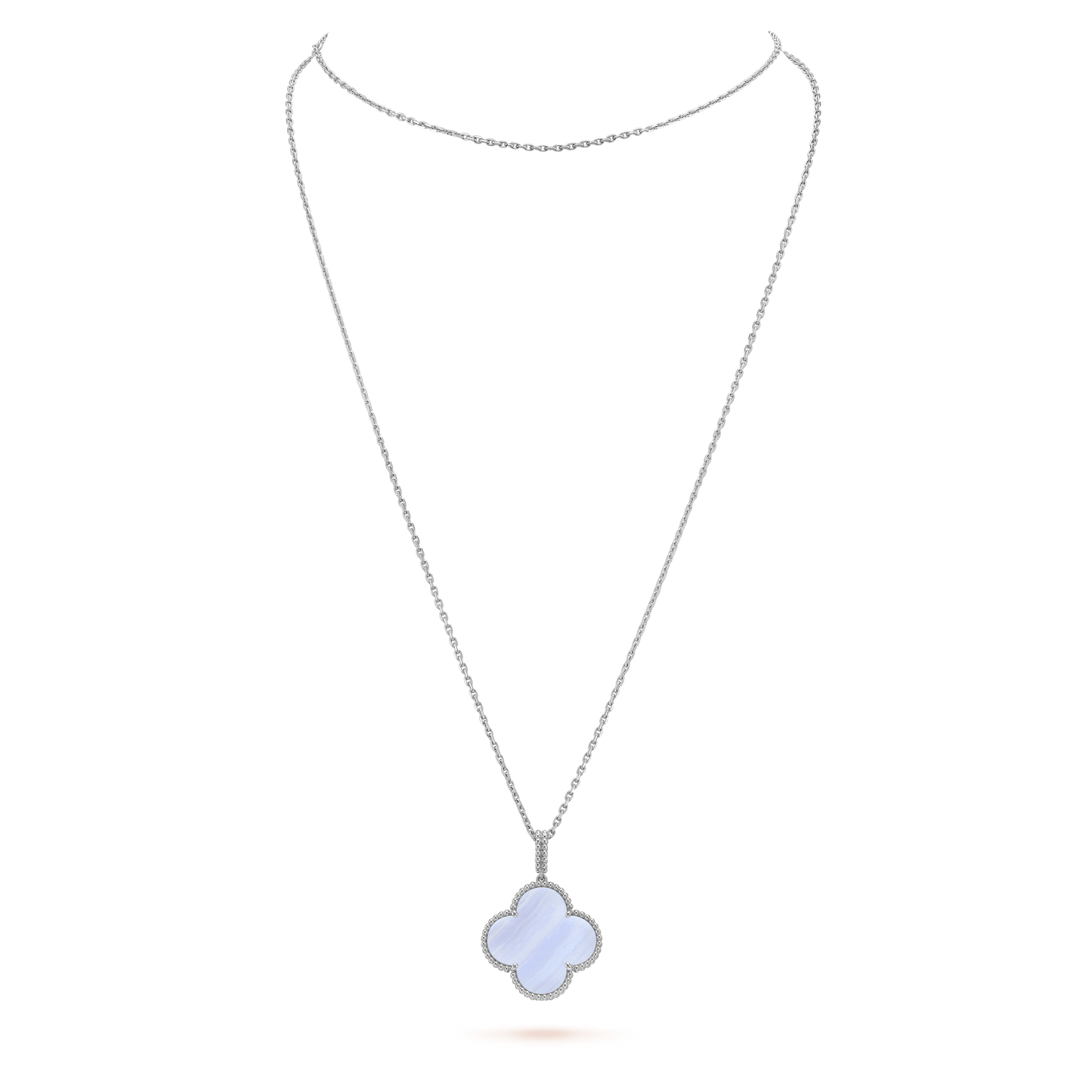 [Love's Uplift]CLOVER SILVER CHALCEDONY BIG CLOVER NECKLACE