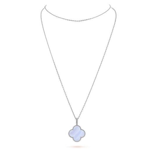 [Love's Uplift]CLOVER SILVER CHALCEDONY BIG CLOVER NECKLACE