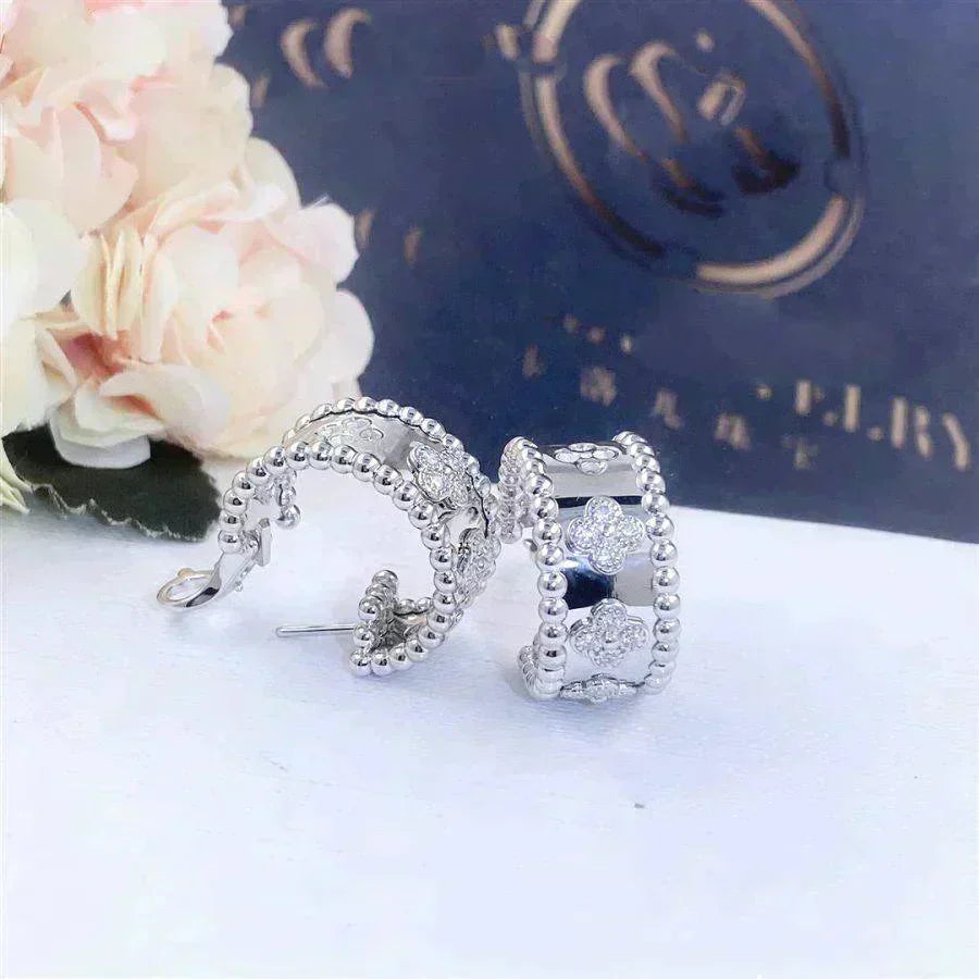 [Love's Uplift]PERLEE DIAMOND EARRINGS