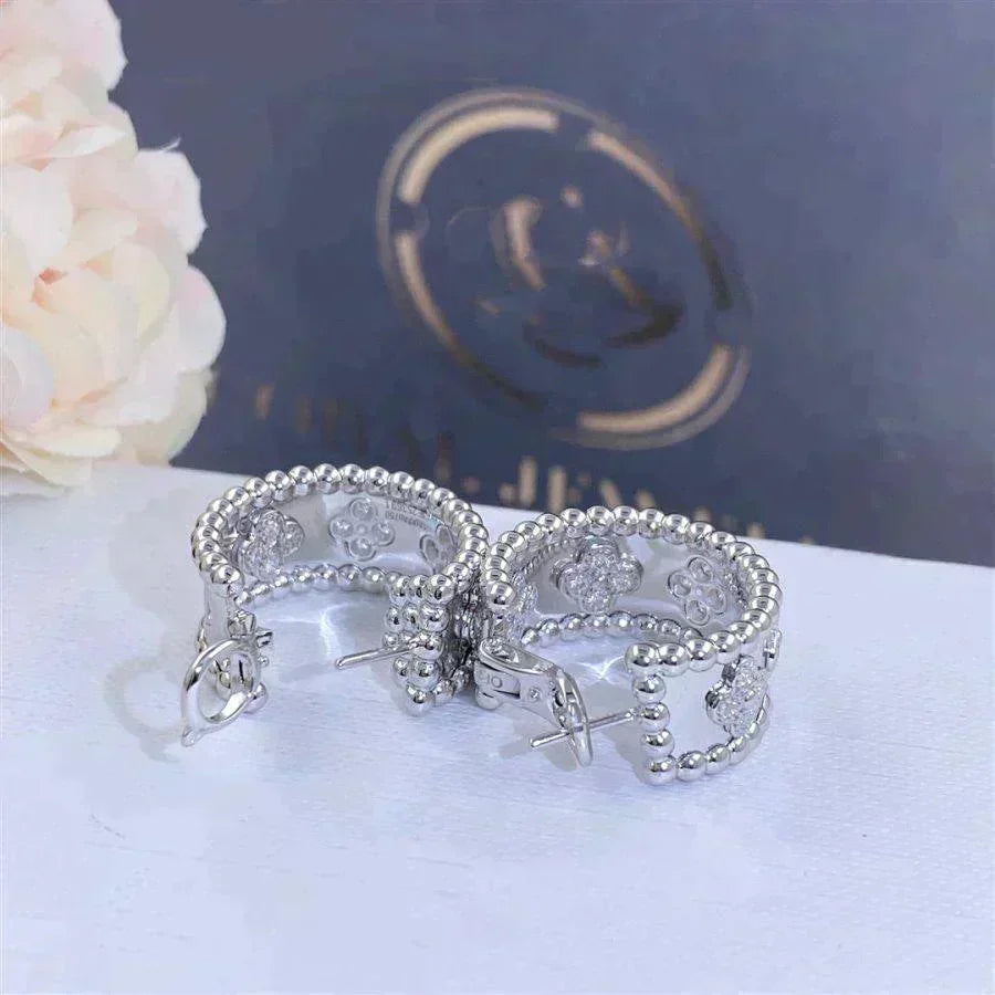 [Love's Uplift]PERLEE DIAMOND EARRINGS