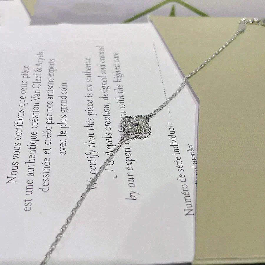 [Love's Uplift]CLOVER  SINGLE FLOWER BRACELET SILVER