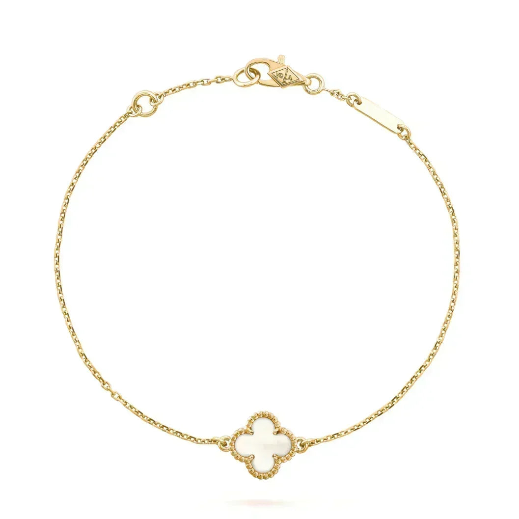 [Love's Uplift] Clover White Mother-of-Pearl & JUSTE Bracelet Stack Set