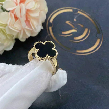 [Love's Uplift]CLOVER ONYX RING