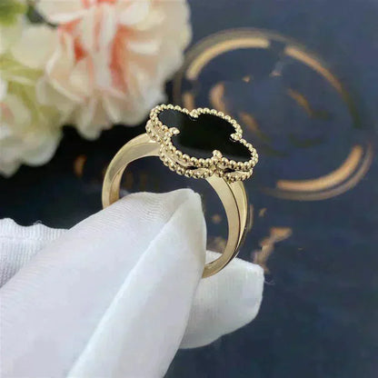 [Love's Uplift]CLOVER ONYX RING