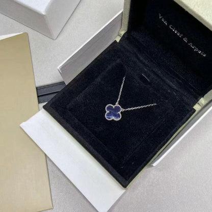 [Love's Uplift]CLOVER 15MM PIETERSITE NECKLACE SILVER