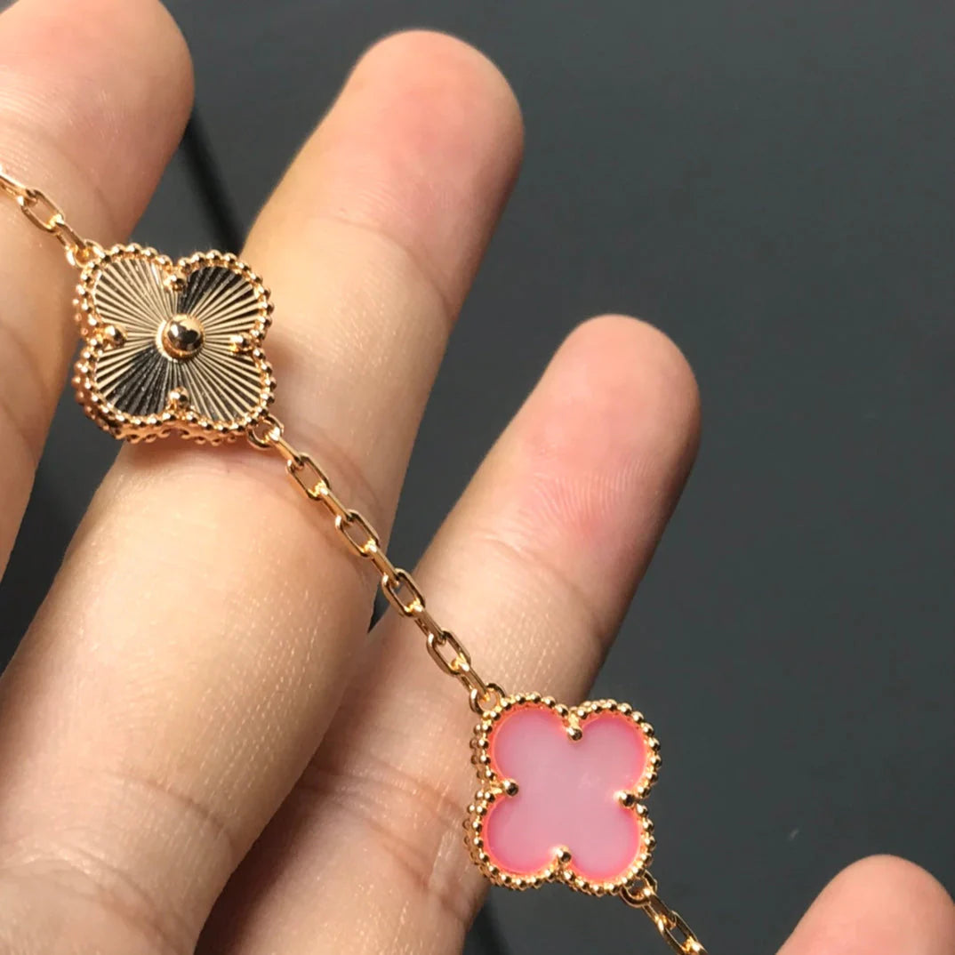 [Love's Uplift] CLOVER 5 MOTIFS  PINK MOP BRACELET COLLECTION