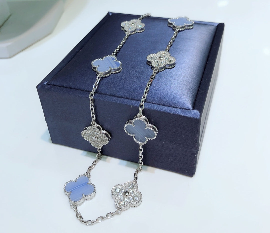 [Love's Uplift]CLOVER 10 MOTIFS CHALCEDONY DIAMONDS SILVER NECKLACE