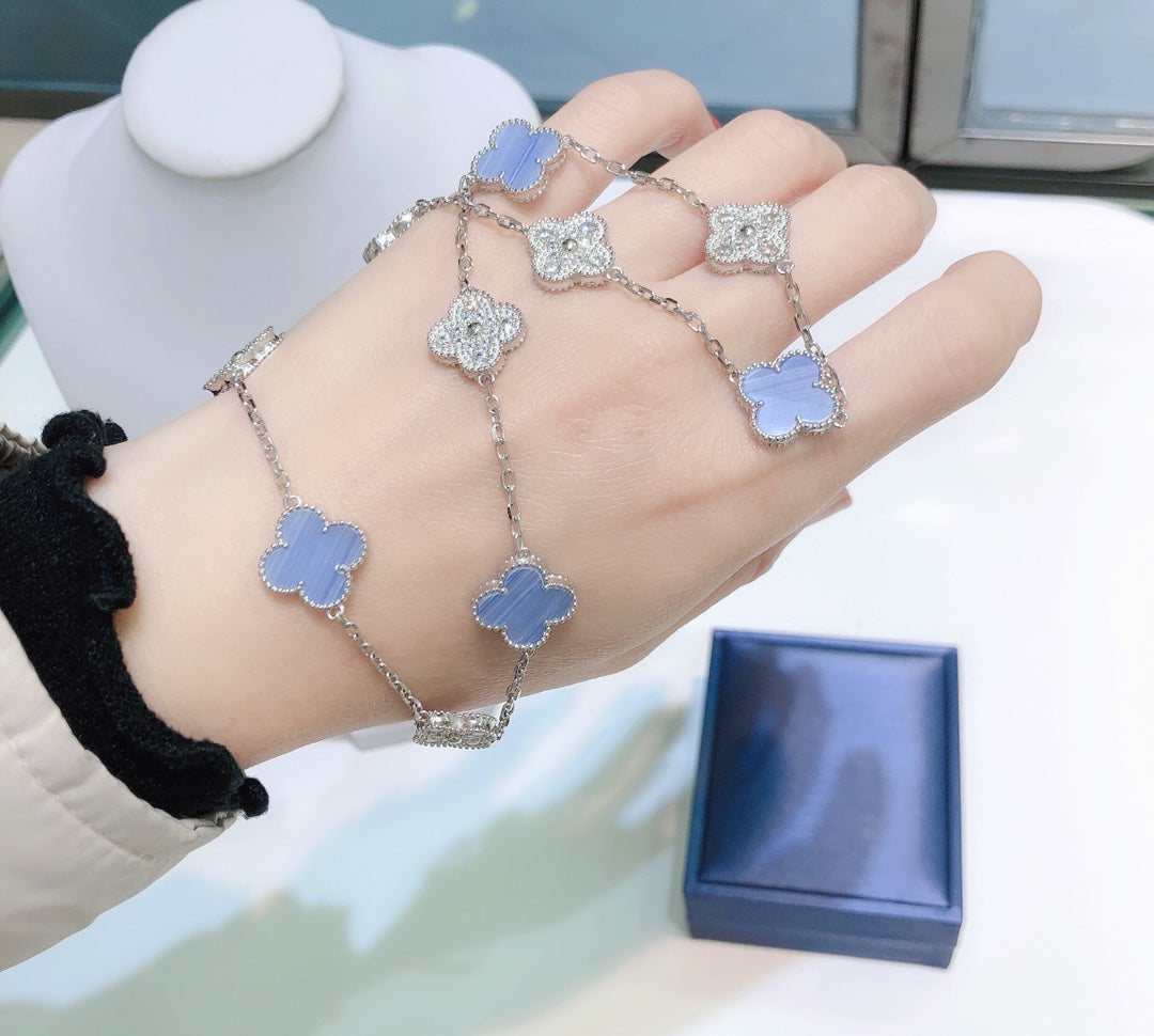 [Love's Uplift]CLOVER 10 MOTIFS CHALCEDONY DIAMONDS SILVER NECKLACE