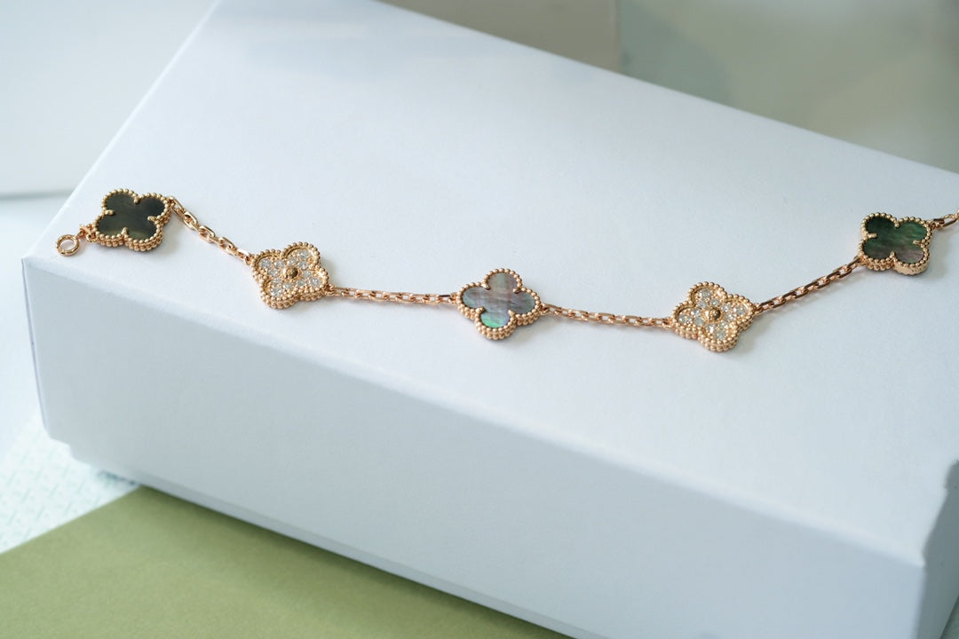 [Love's Uplift]CLOVER 5 MOTIFS DARK MOP AND DIAMONDS PINK GOLD BRACELET