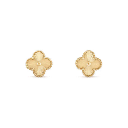 [Love's Uplift]CLOVER MEDIUM 1 MOTIFS LASER EARRINGS