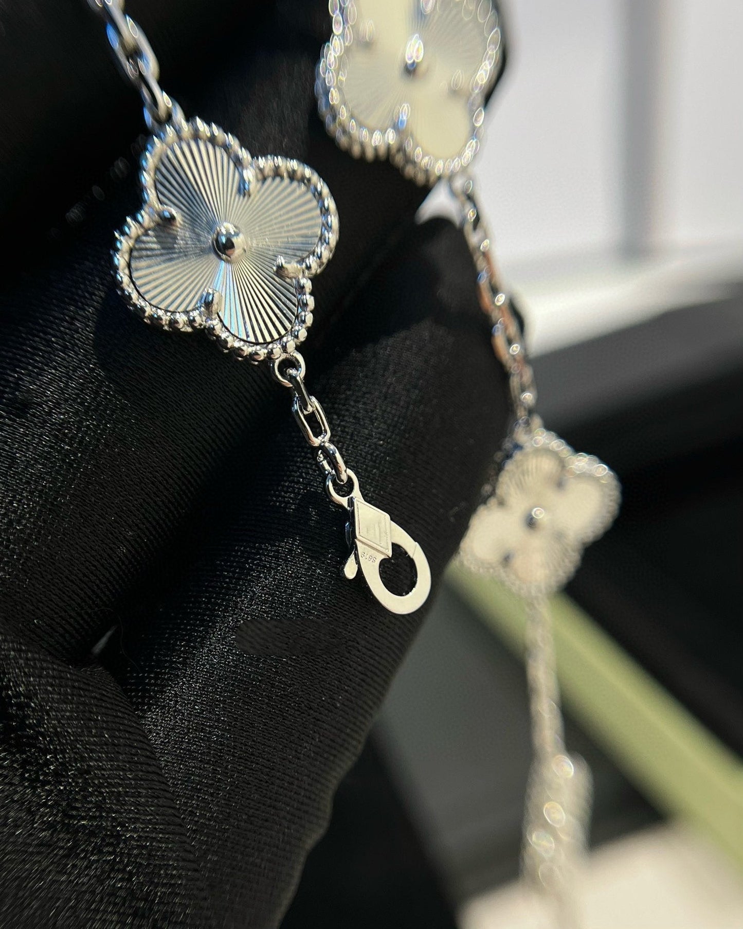 [Love's Uplift]CLOVER SILVER 5 MOTIFS BRACELET