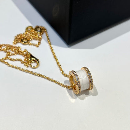 [Love's Uplift]ZERO 1 WHITE CERAMIC DIAMOND PINK GOLD NECKLACE